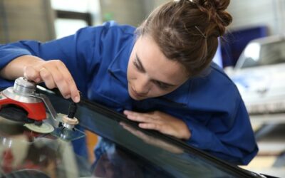 Remplacement ou réparation de pare-brise